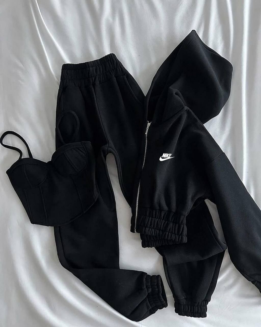 Nike 3-teiliges Set für Damen in Schwarz